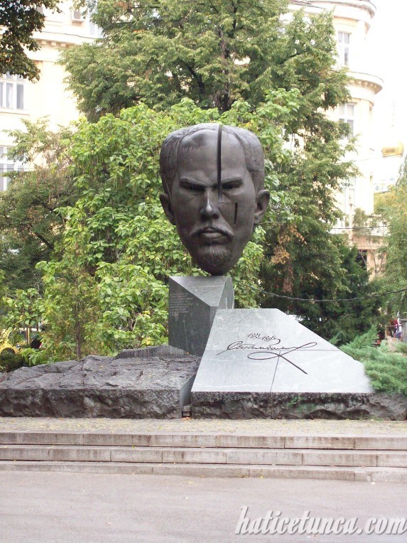 Stefan Stambolov Monument