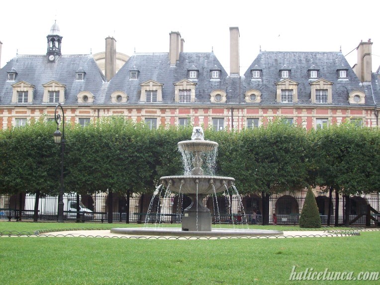 Vosges Square