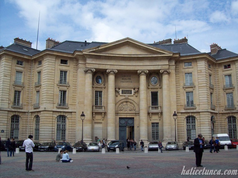 Panthéon Meydanı