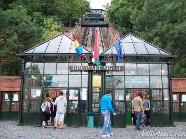 The funicular goes up to Buda Castle