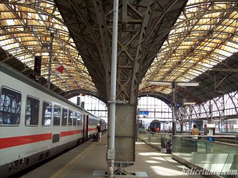Prag Merkez Tren İstasyonu
