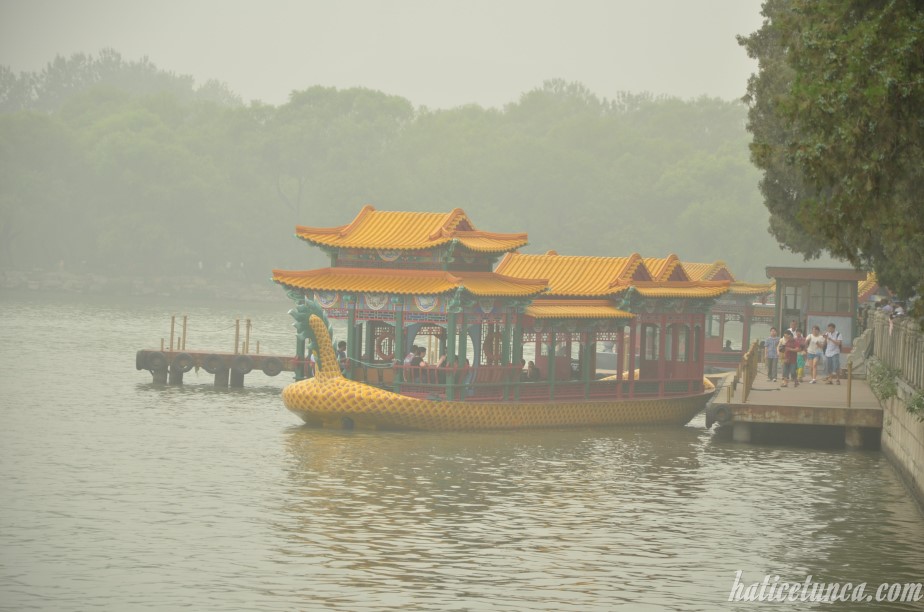 Kunming Gölü