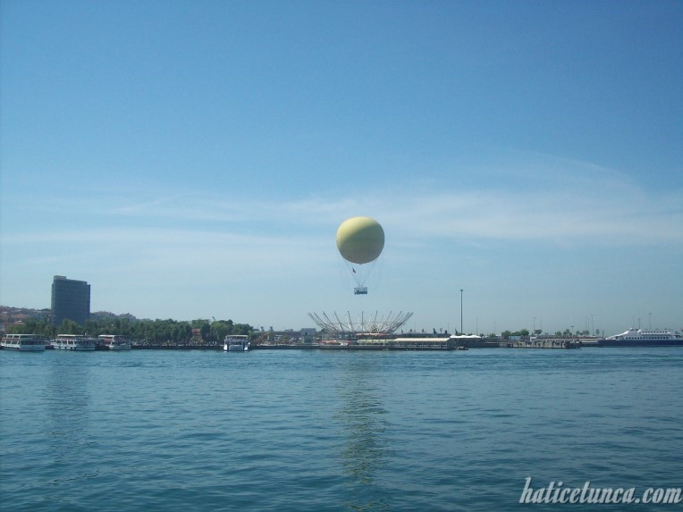 Kadıköy balon