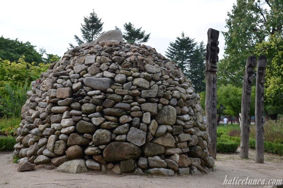 Stone stack