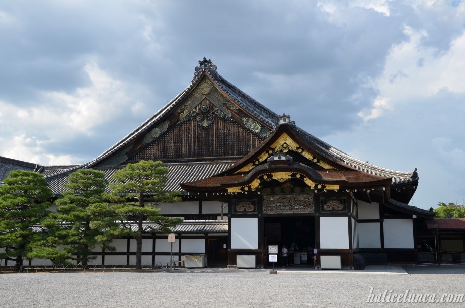 Ninomaru Sarayı