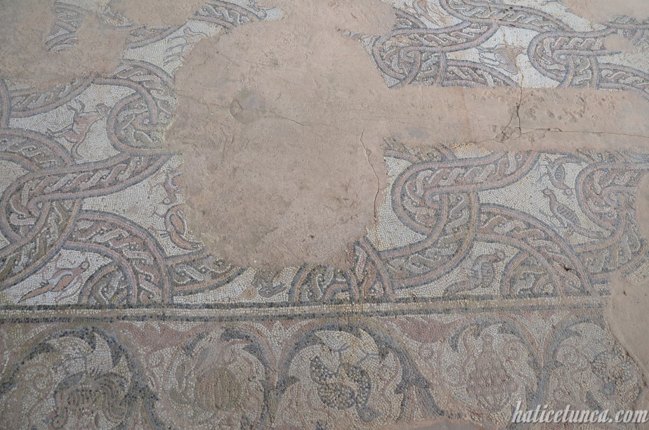 Bazilika'daki mozaikler